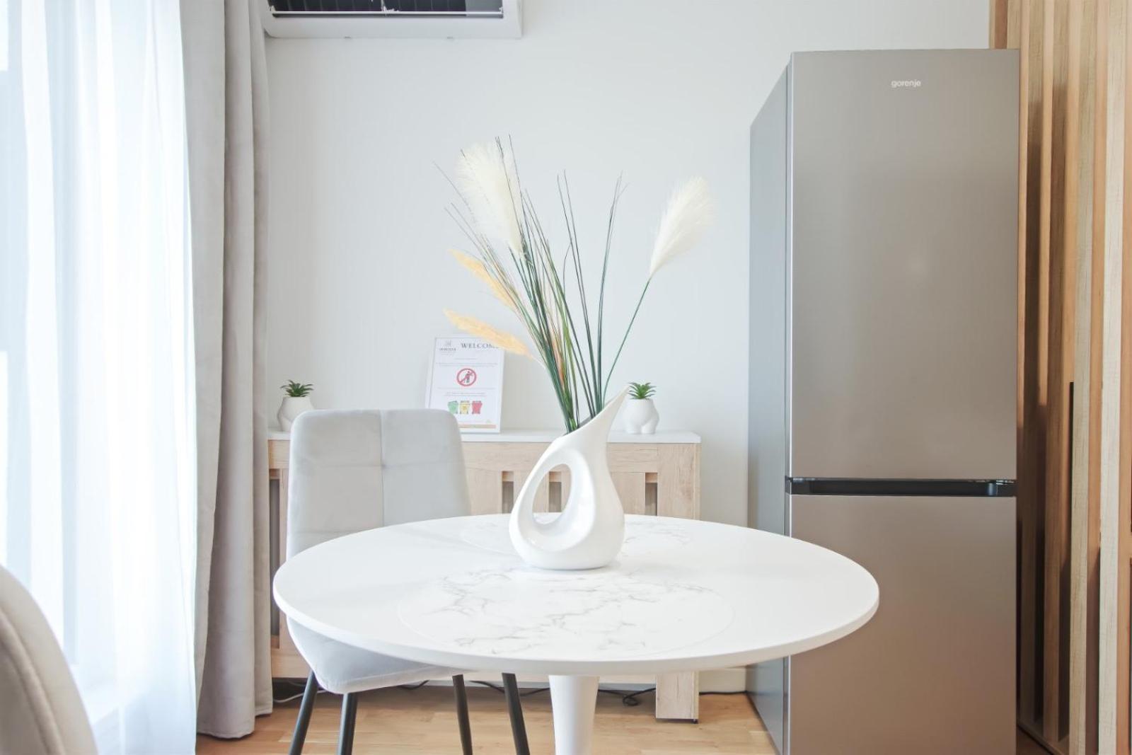 Himson-Blue Apartament Iasi Eksteriør billede