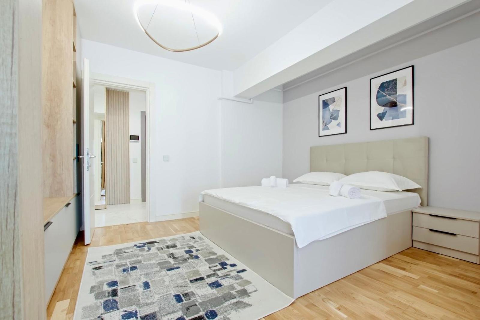 Himson-Blue Apartament Iasi Eksteriør billede