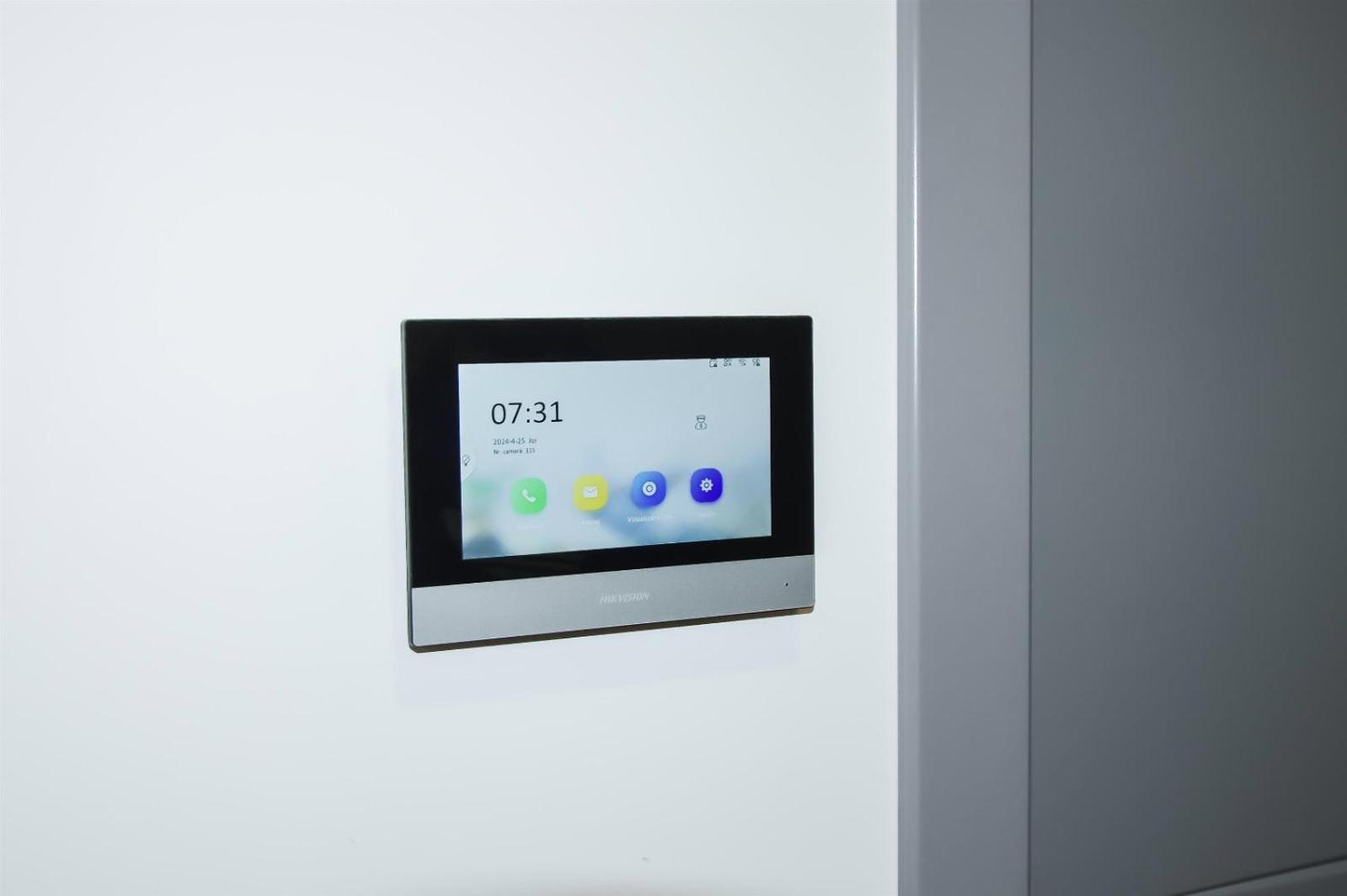 Himson-Blue Apartament Iasi Eksteriør billede